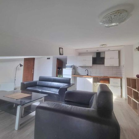 Cozy Apartment In Center คราคูฟ ภายนอก รูปภาพ